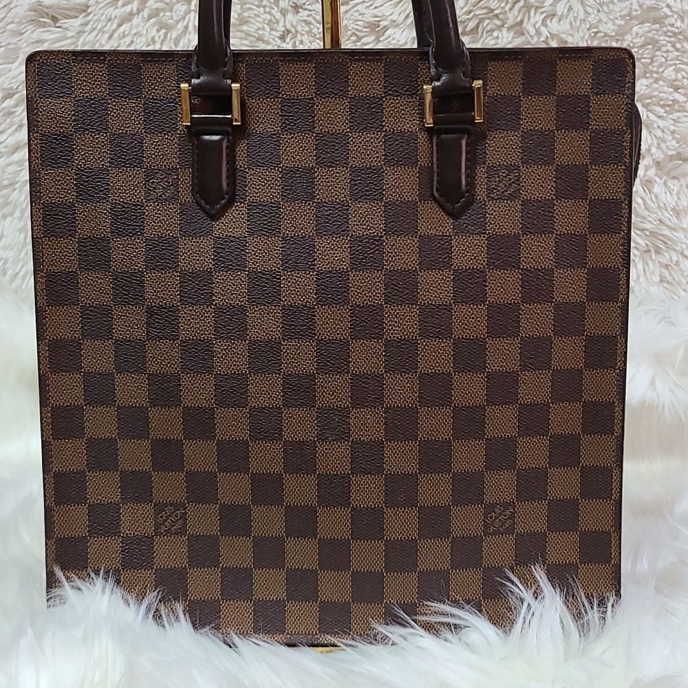 💯 Authentic Louis Vuitton DE Handbag 🍀 - Picture 15 of 17
